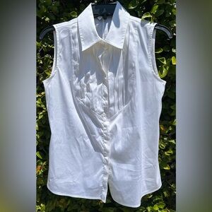 ARMANI COLLEZIONI Ivory Tuxedo Button Down Sleeveless Top Blouse Size 8